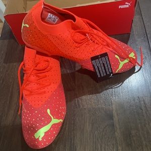 New Mens Puma Future Z 3.4 FG / AG Soccer Cleats 106999-03 EvoKnit Pro ACZ 11.5